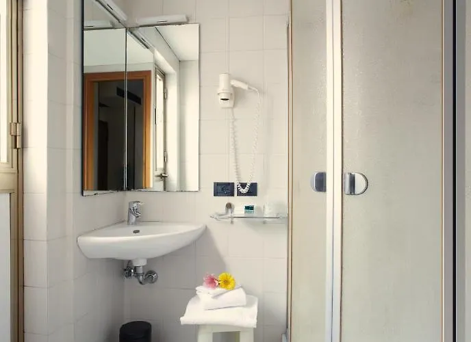 Commercio & Pellegrino 3*