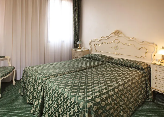 Commercio & Pellegrino 3*