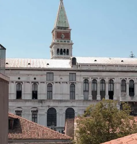 Commercio & Pellegrino Hotel 3*