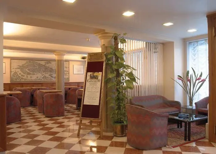 Hotel Commercio & Pellegrino