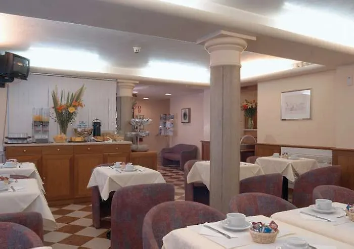 Commercio & Pellegrino Veneza