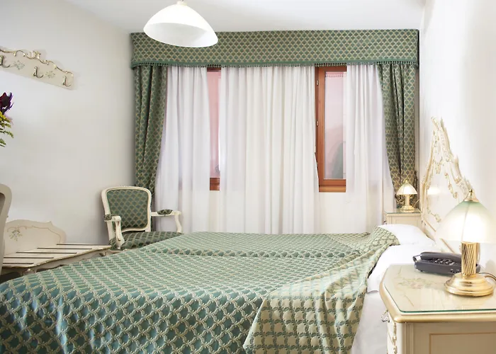 Commercio & Pellegrino Hotel