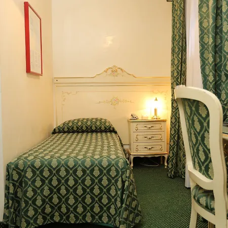 Commercio & Pellegrino 3*