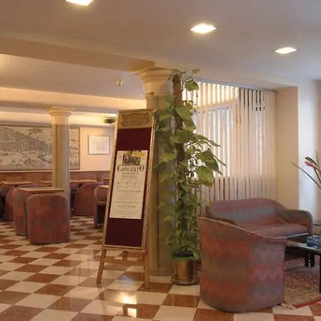 Hotell Commercio & Pellegrino