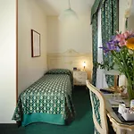 Commercio & Pellegrino Hotel 3*