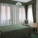Отель Commercio & Pellegrino Венеция