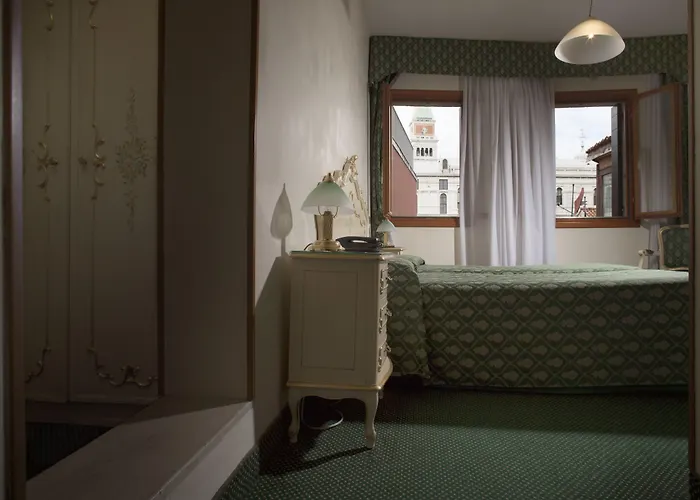 Commercio & Pellegrino Hotel