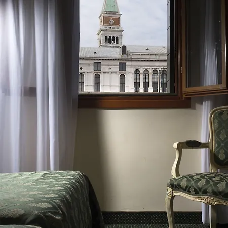 Hotel Commercio & Pellegrino Venice